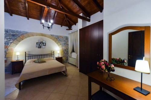 Luxury Villa Nefeli in Stoupa Private Pool & BBQ — Oichalia — photo 5
