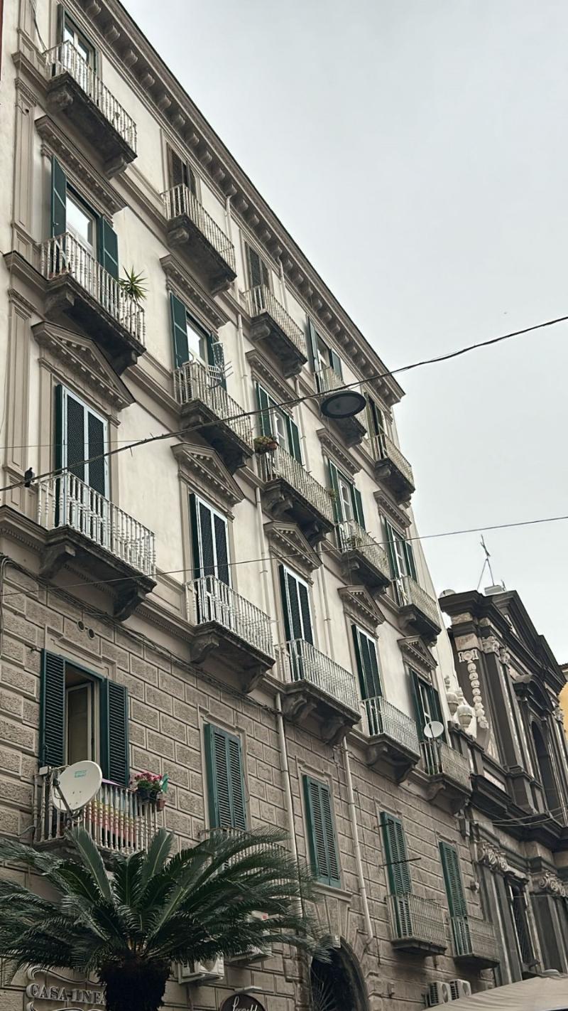 Relais Ammira — 4-Star Luxury Hotel in Naples, Italy