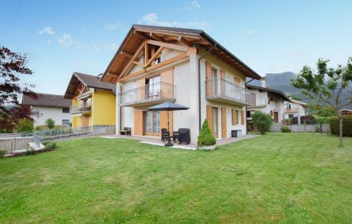 2 Bedroom Cozy Apartment In Lamon — 4-Star Luxury Hotel in Lamon, Italy