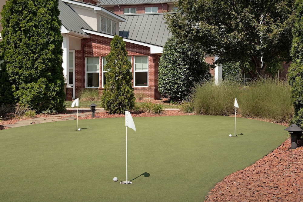 Residence Inn by Marriott Greensboro Airport - photo 27