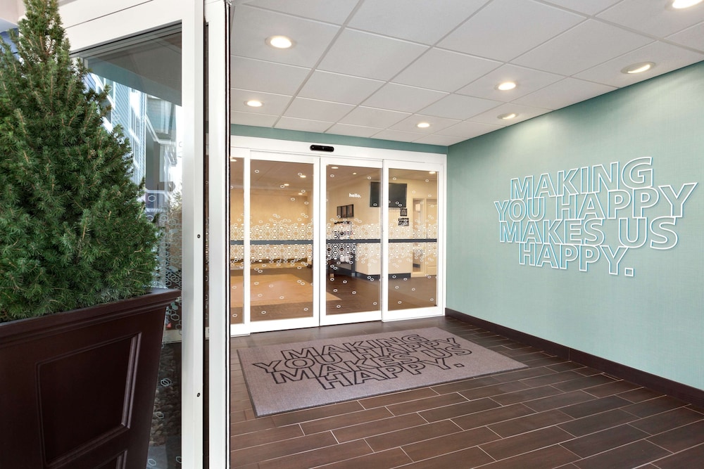Hampton Inn Dover - photo 33