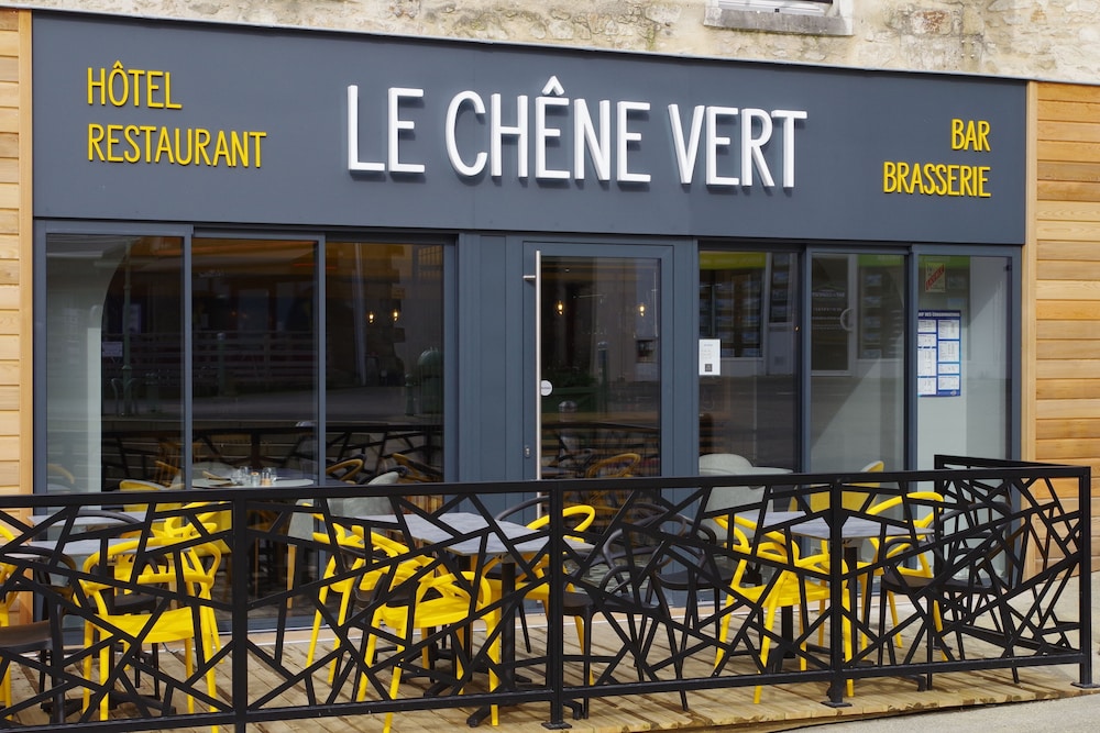 Logis Hotel Le Chêne Vert — hotel in Savenay