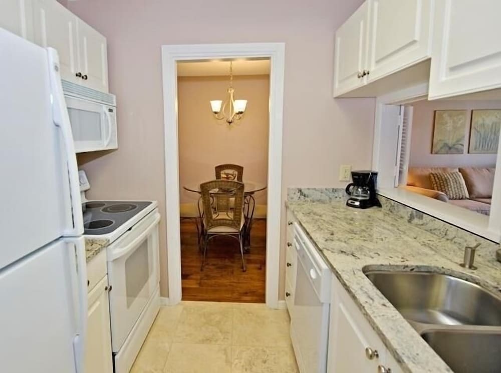 854 Ketch Court at The Sea Pines Resort - photo 8