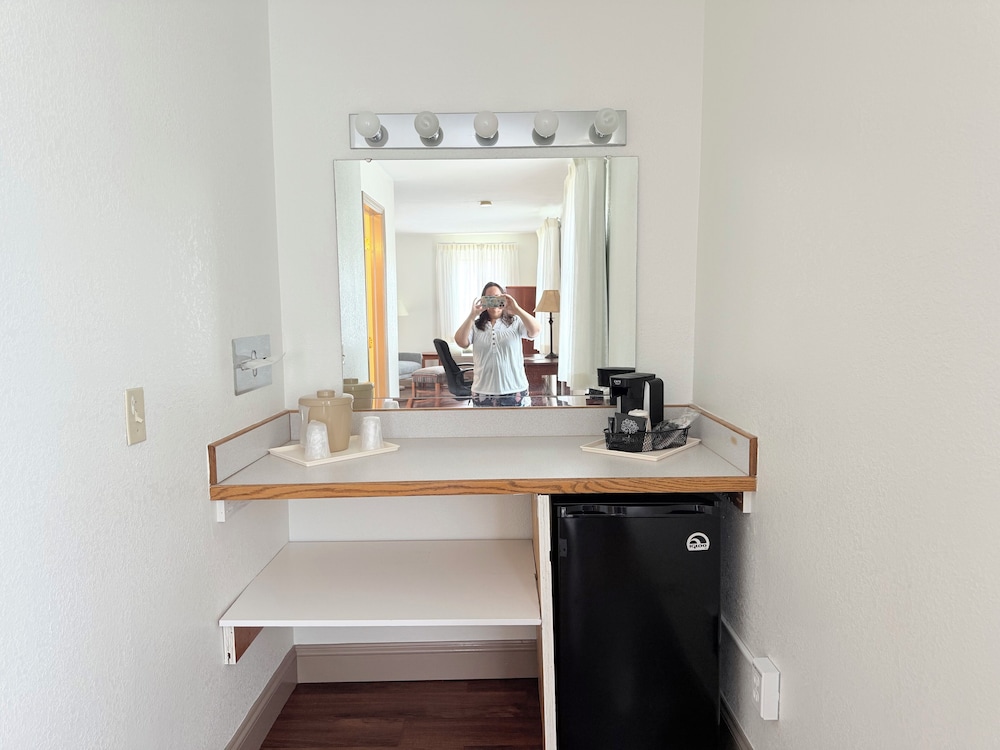 Inn at Cemetery Hill - photo 41