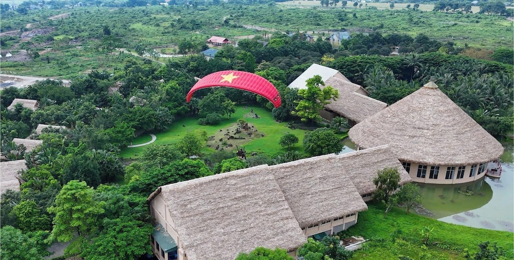 Cuc Phuong Tropical Retreat Ninh Binh — hotel in Nho Quan