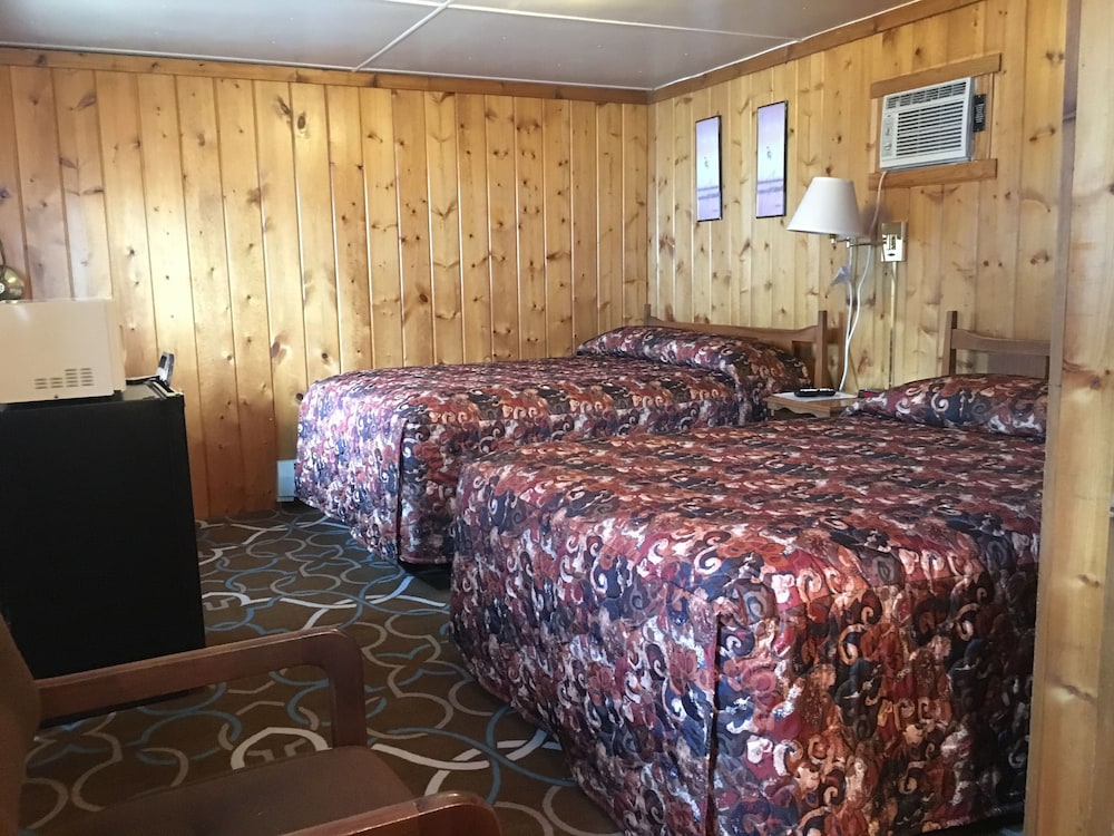 Hilltop Motel - photo 26