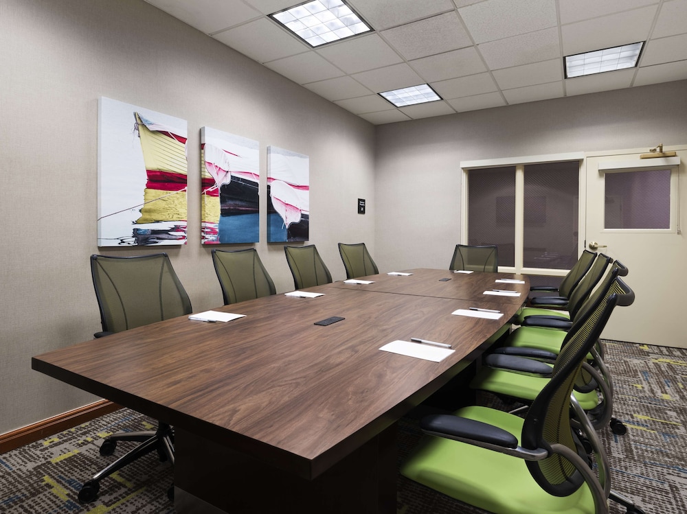 Hampton Inn & Suites Arundel Mills Baltimore - photo 61