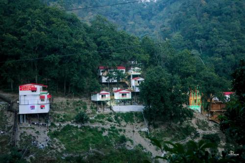 Suryoday Resort in Lansdowne, India