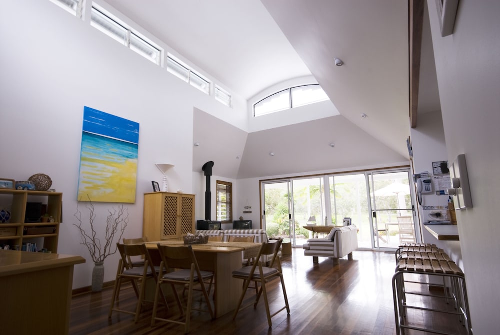 Beach Stone House — Tewantin — photo 3