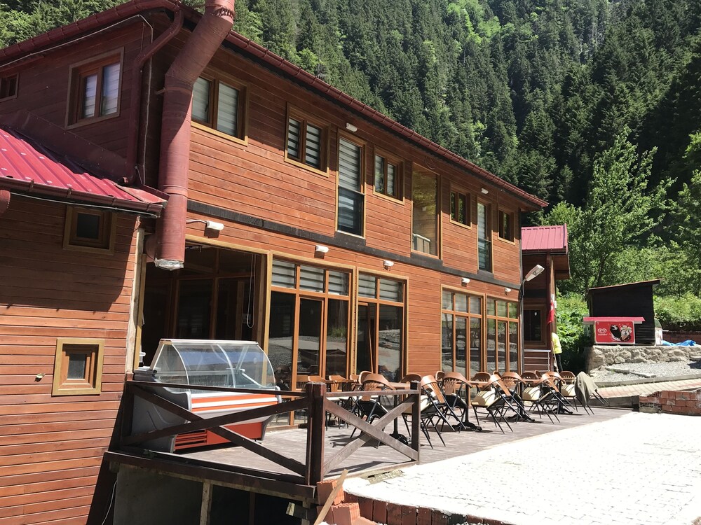 Amiral Park Otel in Caykara, Turkey