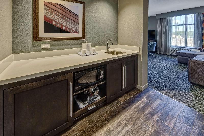 Hampton Inn & Suites Memphis Germantown - photo 28