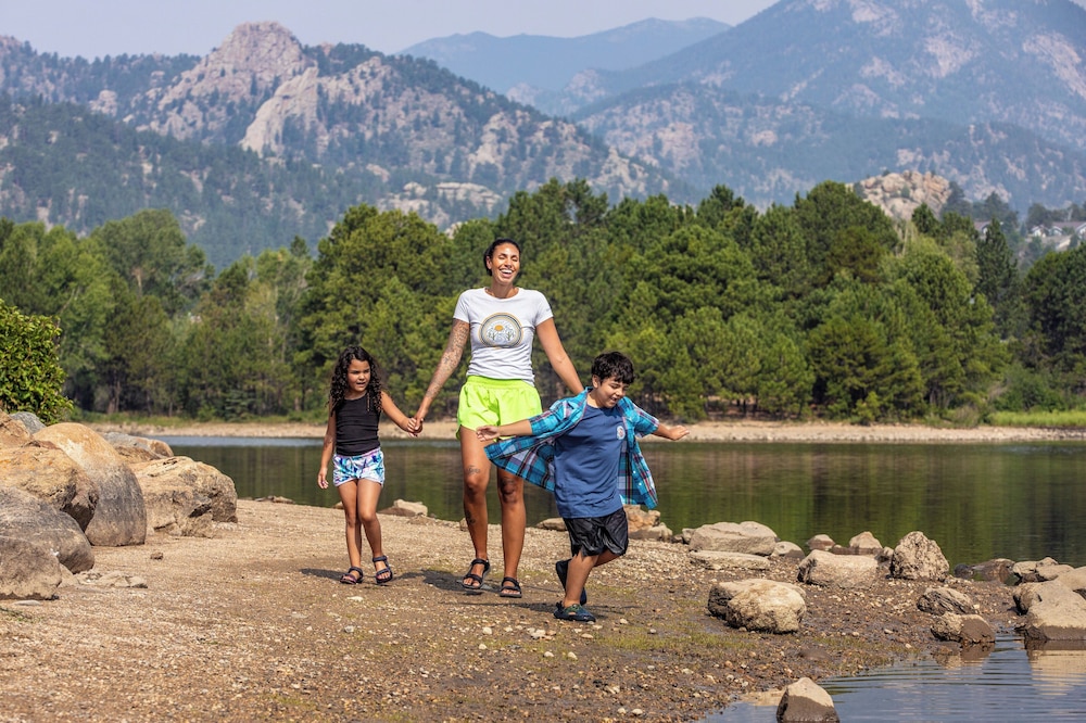 Holiday Inn Estes Park by IHG - photo 148