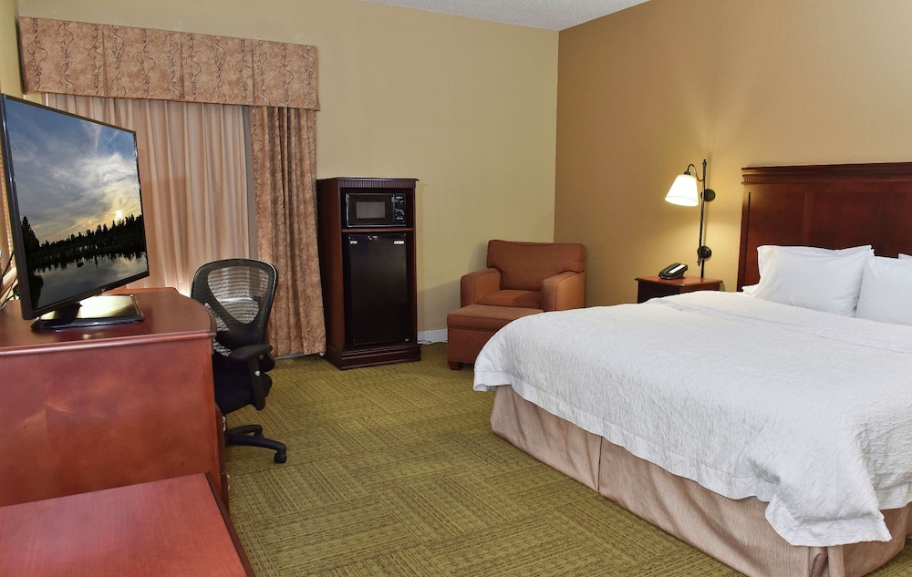 Hampton Inn Ruston - photo 20