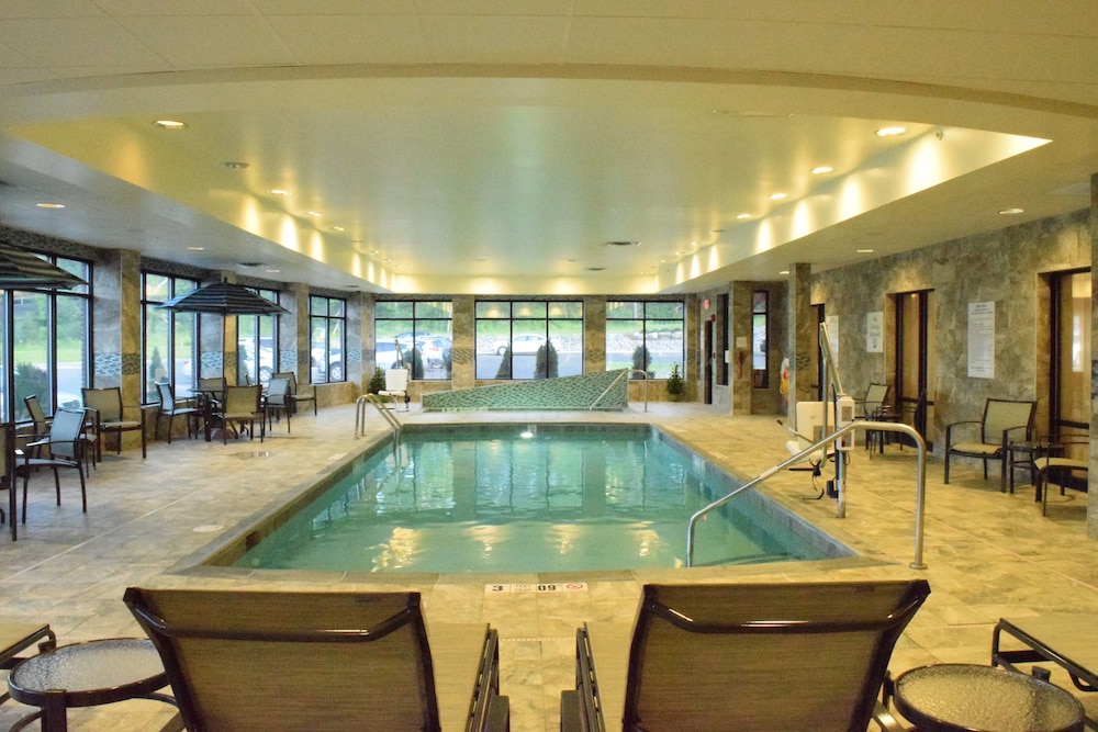 Holiday Inn Express & Suites Geneva Finger Lakes by IHG - photo 35