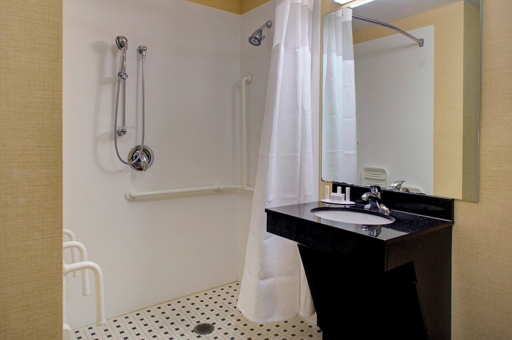 Fairfield Inn & Suites by Marriott Montgomery EastChase Pkwy - photo 13