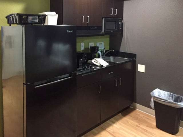 Studio6 Burleson TX - photo 13