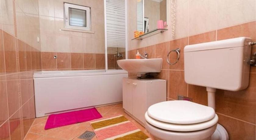 Apartments Baltazar with Sea View&Jacuzzi