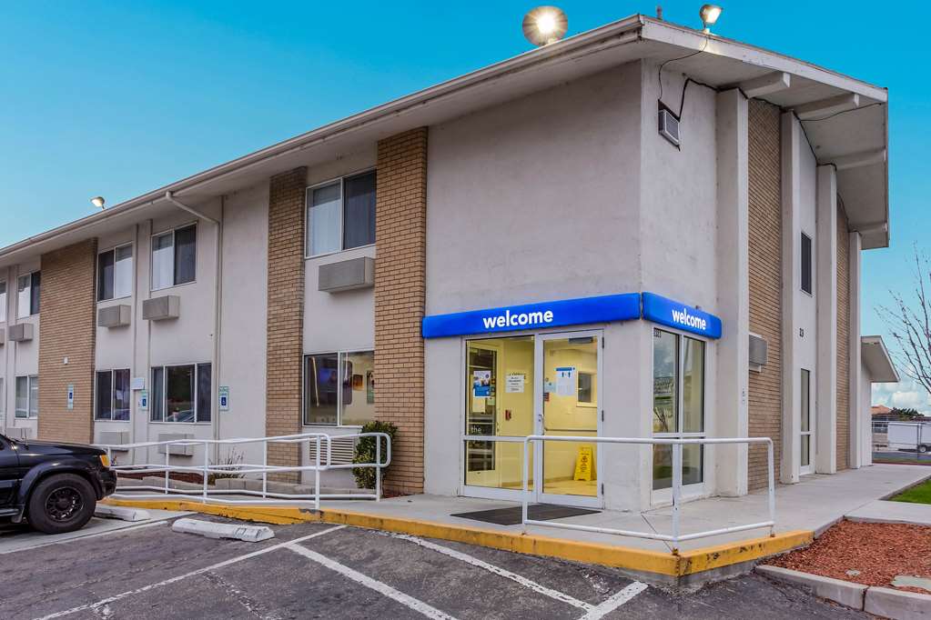Motel 6 Boise ID Airport - photo 2