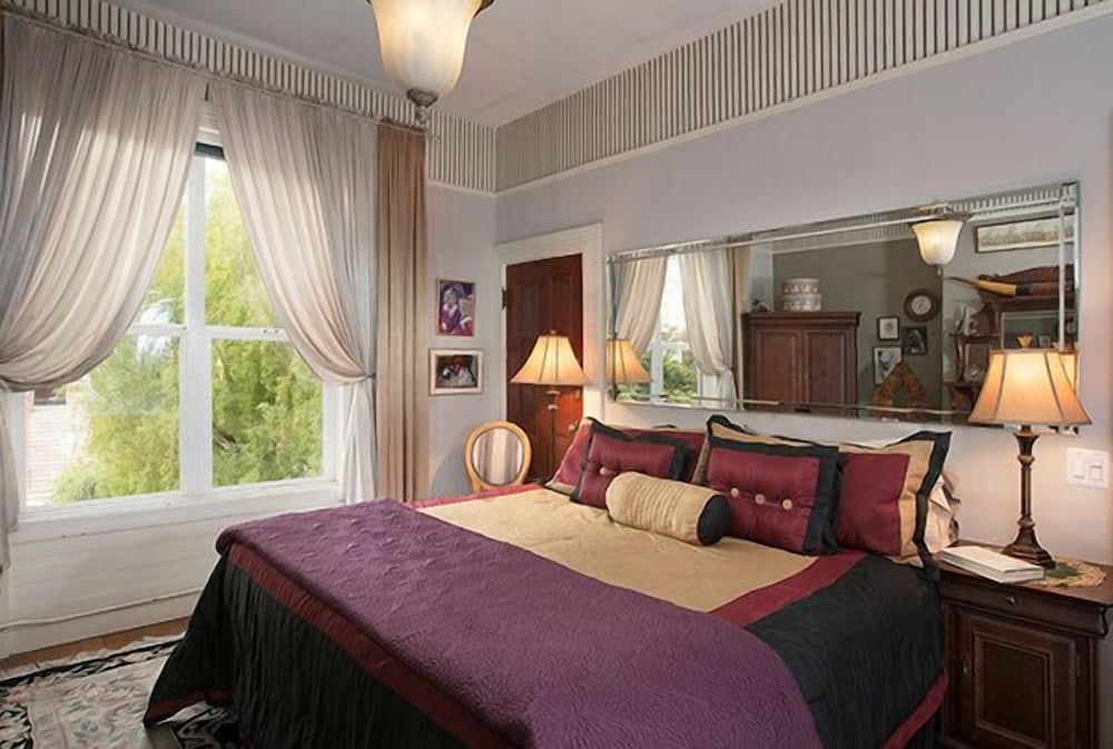 Noe's Nest Bed and Breakfast - photo 3