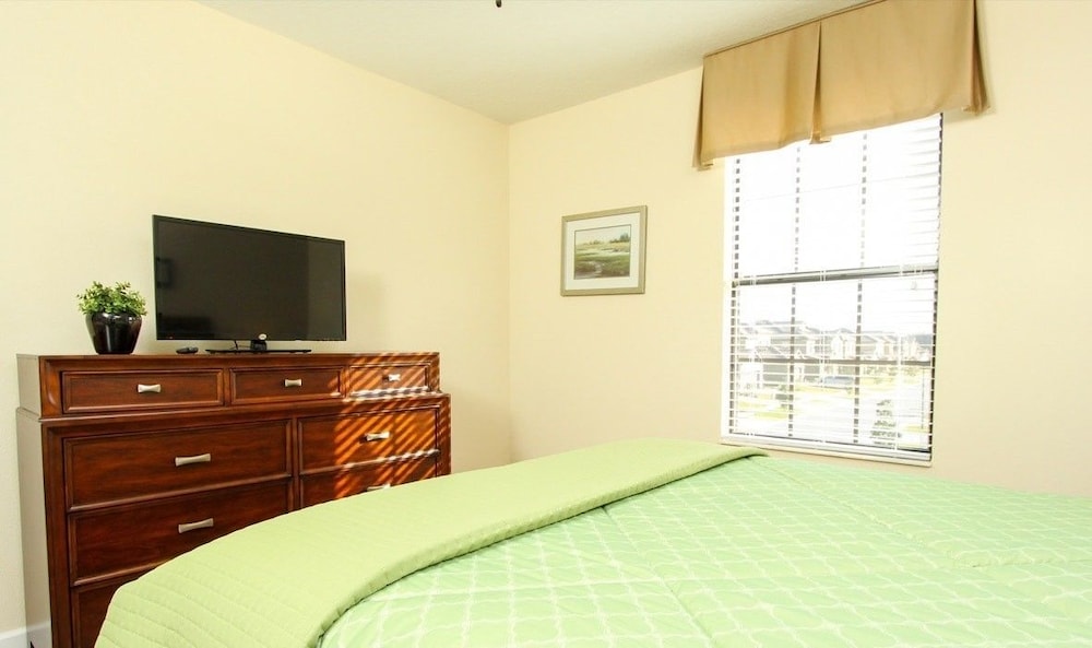 Grhec9111 Champions Gate Resort 8 Bed 5 Baths House - photo 17