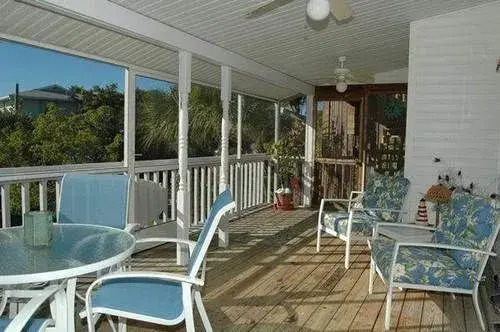 Blue Dolphin Inn by Island Vacation Properties - photo 44