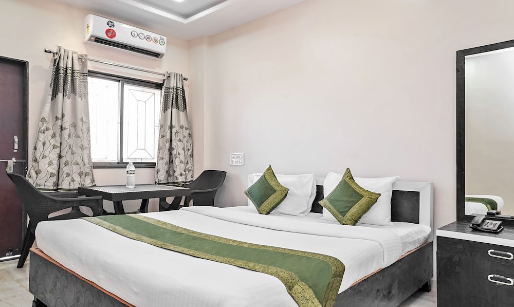 Treebo Trip Megmalhar — hotel in Sasvad