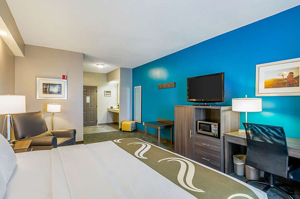 Quality Inn Harrisonburg I 81 - photo 11