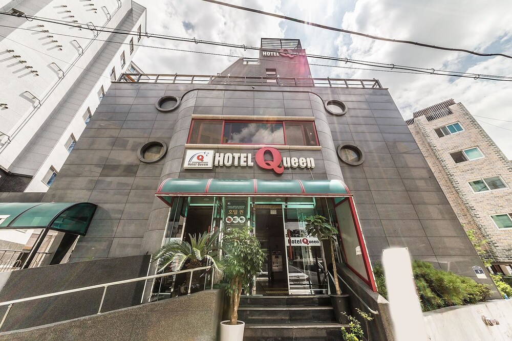 Hotel Queen Suwon - last minute hotel in Suwon