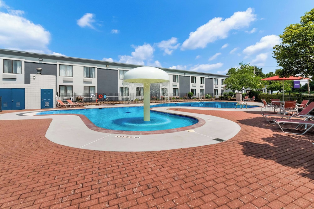 Inn At Chocolate Ave Surestay Collection By Bw - photo 39