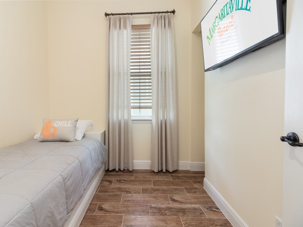 Margaritaville Cottages Orlando by Vstays with H2O Waterpark - photo 34
