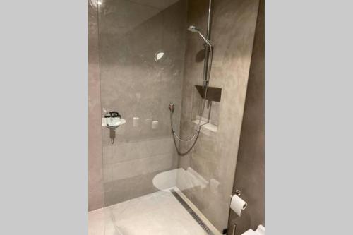 Dolphin Beach Villa E24 direct access to the beach