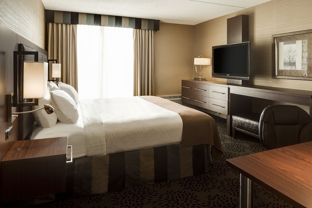 Holiday Inn Hotel & Suites Des Moines Northwest an IHG Hotel - photo 4