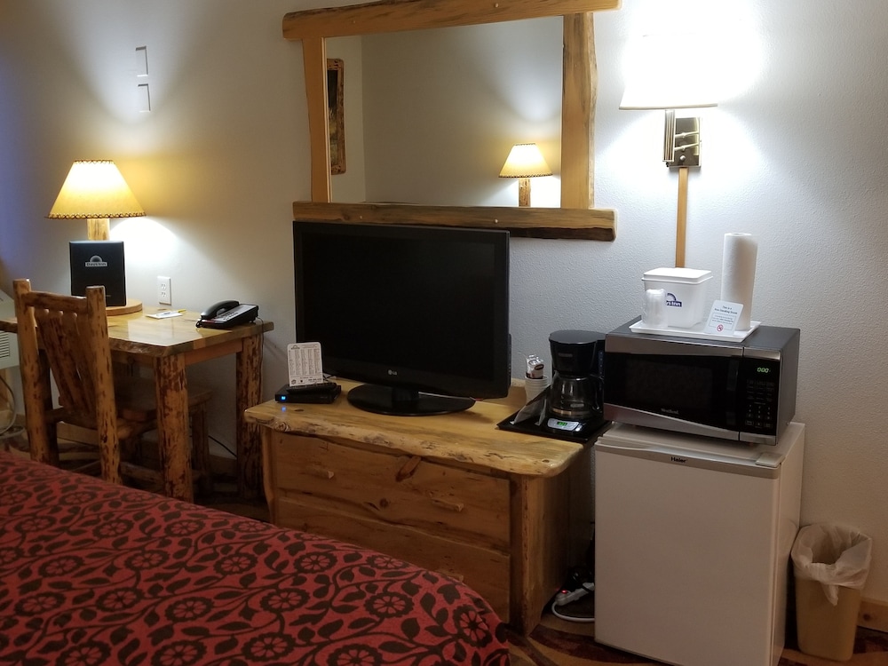 Days Inn by Wyndham Sandpoint - photo 12