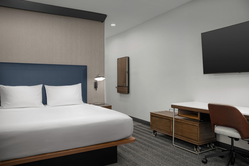 Courtyard by Marriott Northport University of Alabama - photo 11