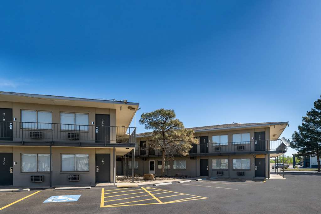 Rodeway Inn Midland South - photo 6