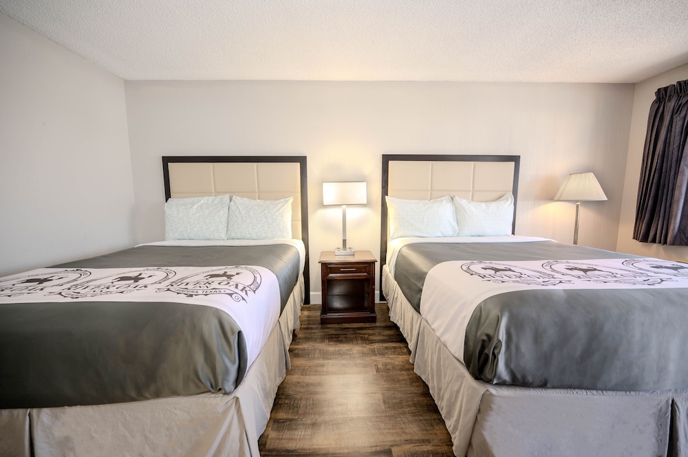 River Oak Inn - photo 17