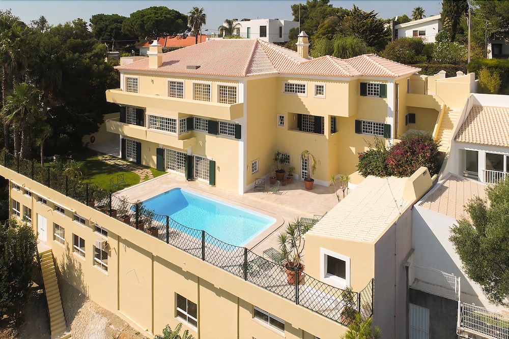 Estoril Luxury Suites & Spa in Cascais, Portugal