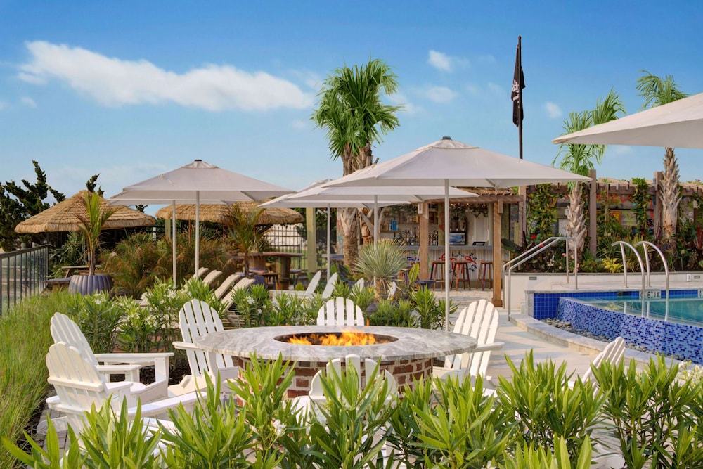 Embassy Suites by Hilton Virginia Beach Oceanfront Resort - photo 43