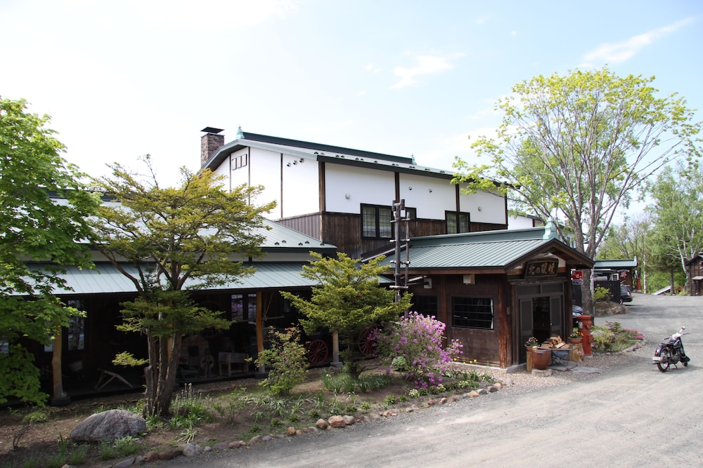 Auberge Kita No Dan Dan — hotel in Abashiri