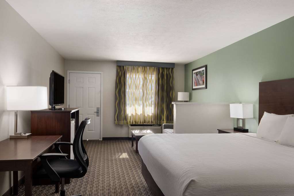 Wingate by Wyndham Cedar City - photo 29