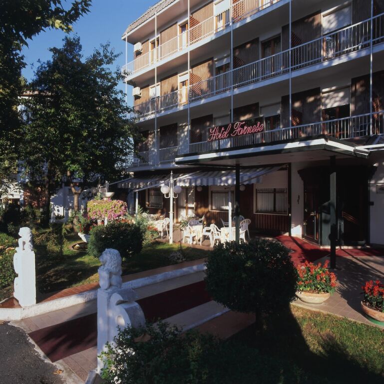 Hotel Farnese in Salsomaggiore Terme, Italy