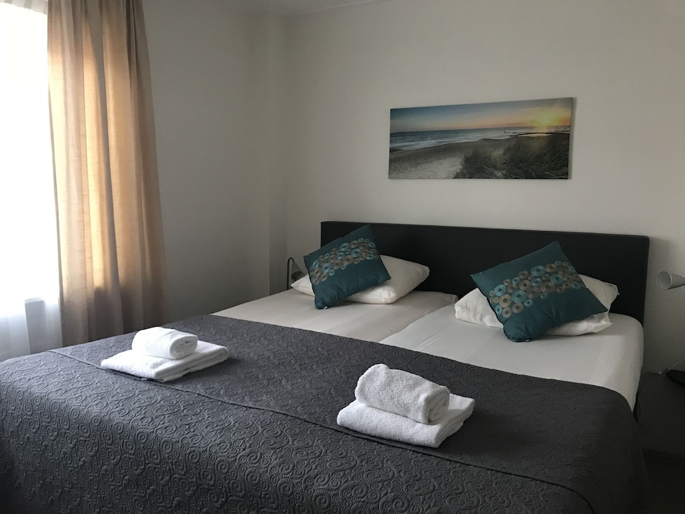 Hotel Valkenhof — hotel in Zoutelande