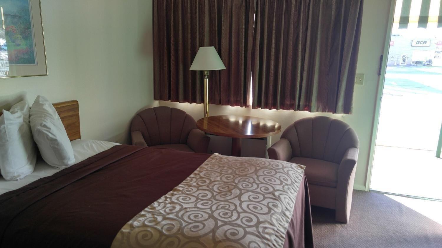 Americas Best Value Inn North Platte - photo 11
