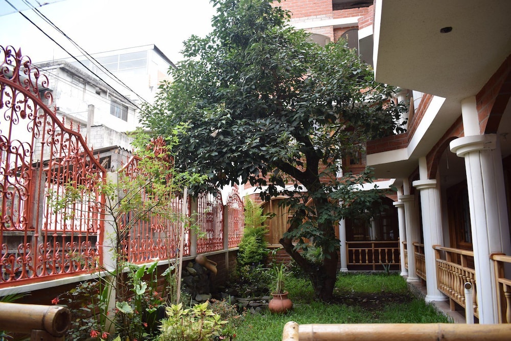 Hotel Cañaveral in Banos, Ecuador