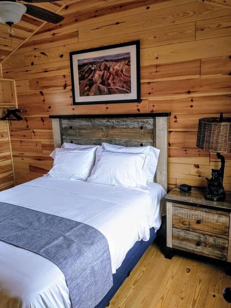 Buckhorn RV Park and Resort — hotel in Huntington