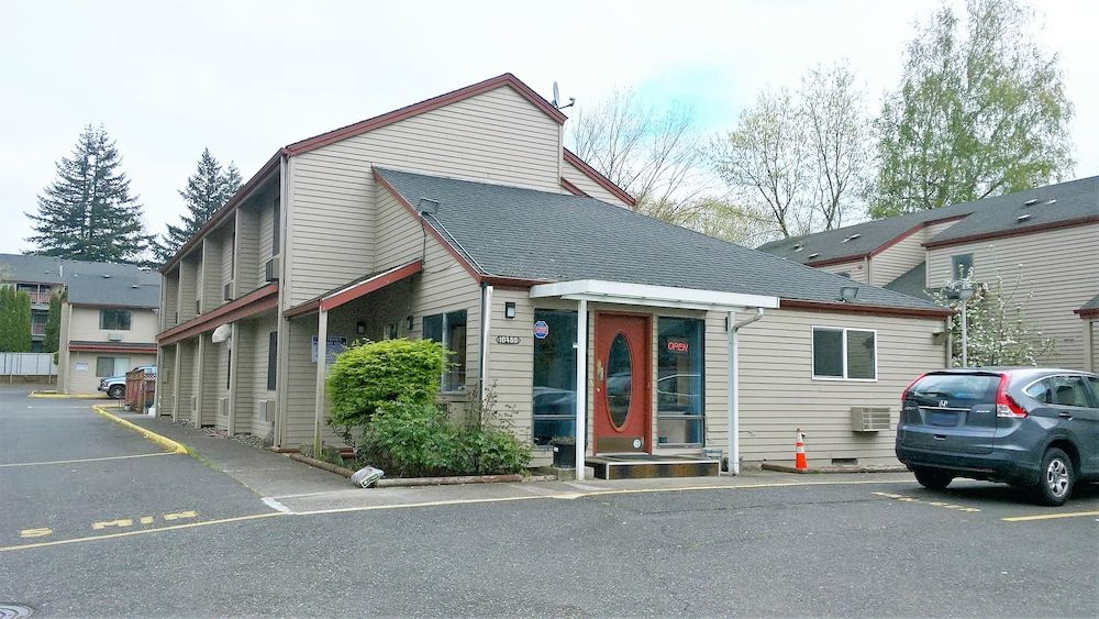 Portland Value Inn and Suites - photo 8