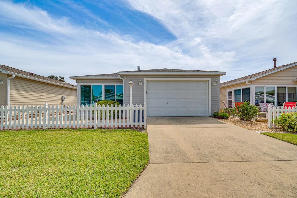 Home w Resort Amenities in The Villages - photo 21