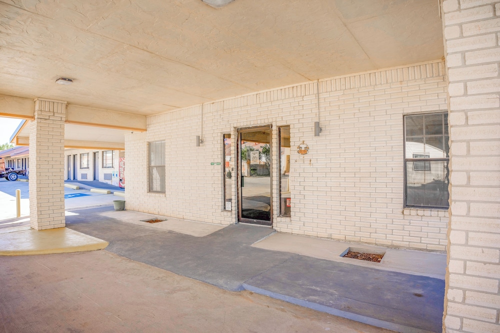 Pleasanton Executive Inn By OYO - photo 45