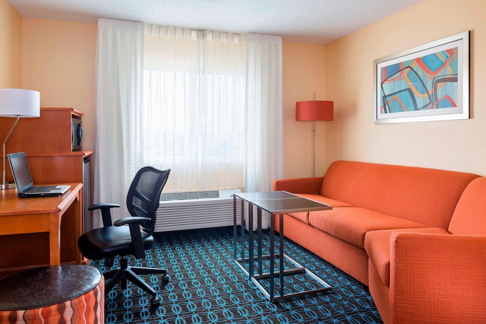 Fairfield Inn & Suites Lafayette - photo 8