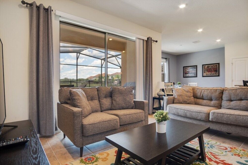 Spacious 5Bd Pool Hm w Spa Wifi solterra Resort - photo 15